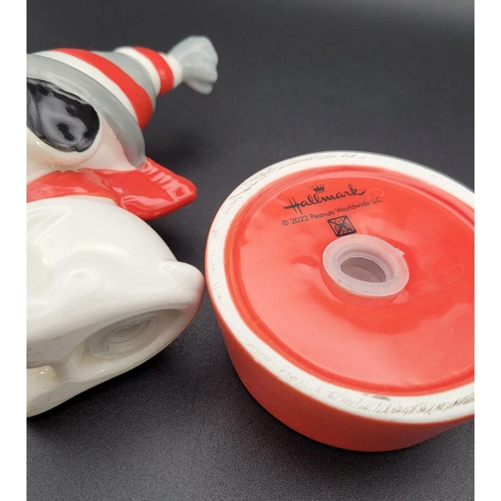 Hallmark Snoopy Salt & Pepper Shaker Set Christmas 2013 Peanuts Winter Dog Bowl